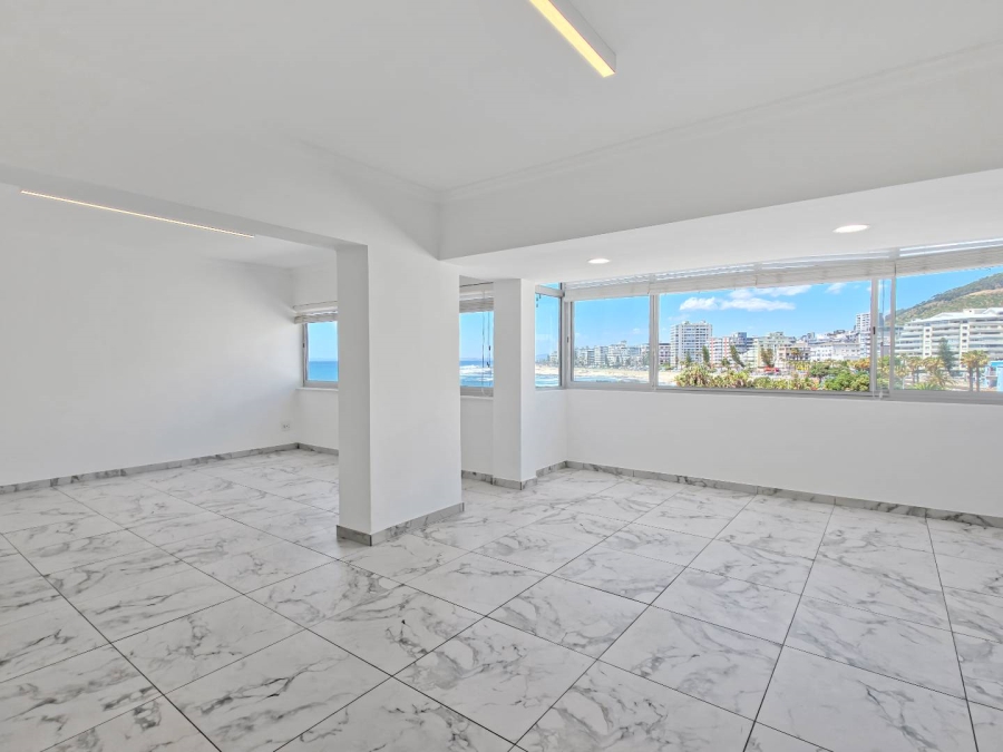 To Let 2 Bedroom Property for Rent in Sea Point Western Cape